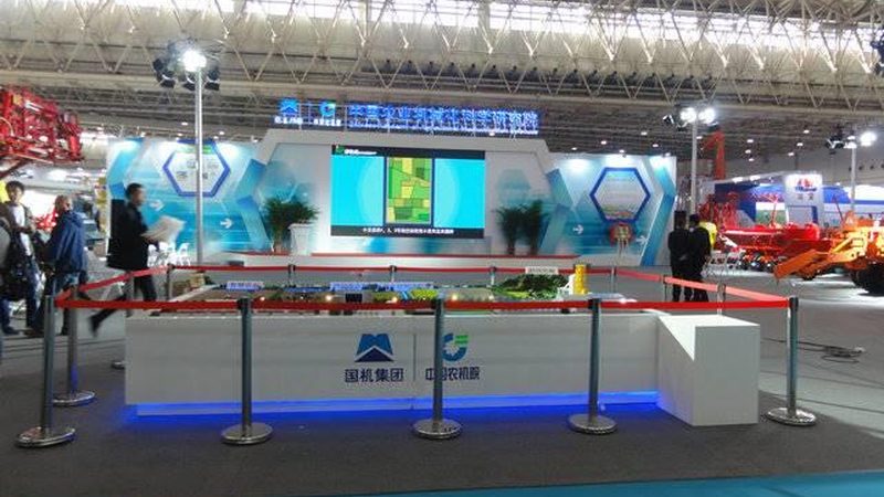 广告设计常用参数解析：揭秘展台搭建的“密码”**